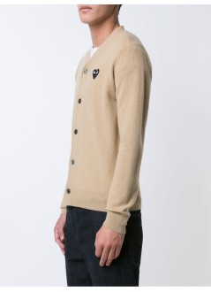 comme des garcons punto hombre play cardigan - axn024051 beige
