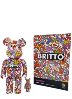 bearbrick decoracion unisexbearbrick 100% 400% romero britto heart - med2282 mu