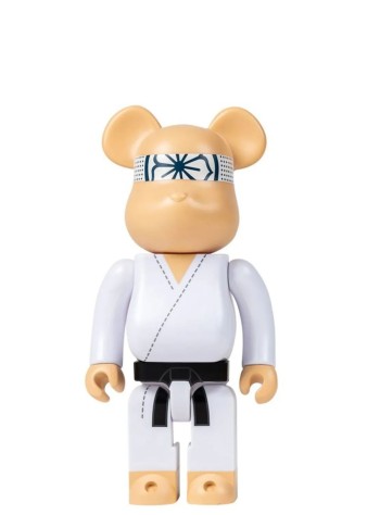 bearbrick decoracion unisexbearbrick 400% cobra kai miyagi-do karate - med1063 mu