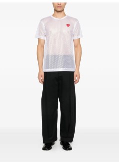 comme des garçons play t-shirt mant-shirt red emblem: mesh red heart - axt351051 white