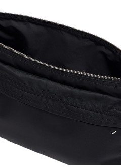 maison margiela tecnology manzip line crossbody computer bag east wes - sb1wg0096p9226 h0015