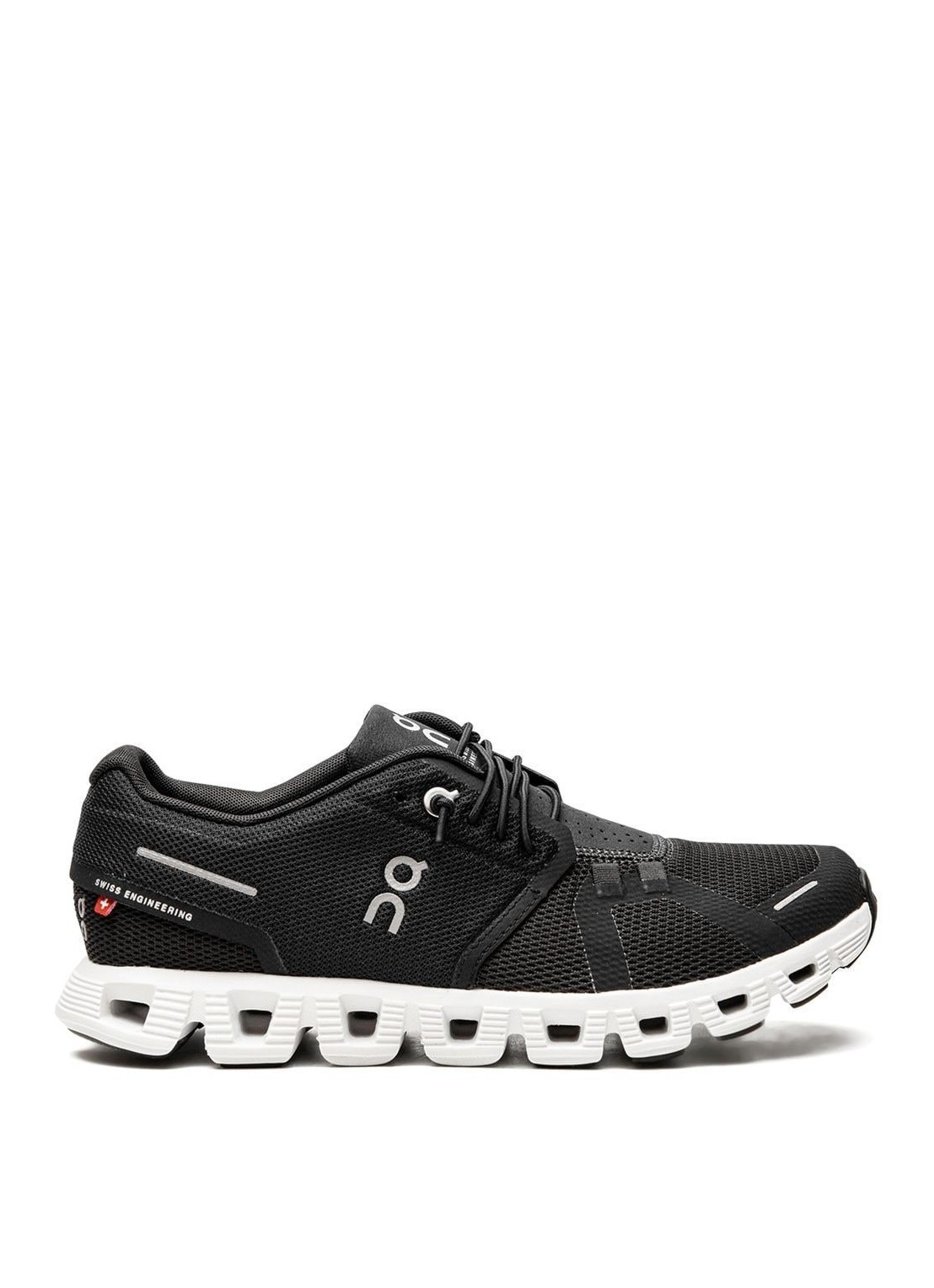 Sneaker on running sneaker woman cloud 5 5998904 black white talla negro
 