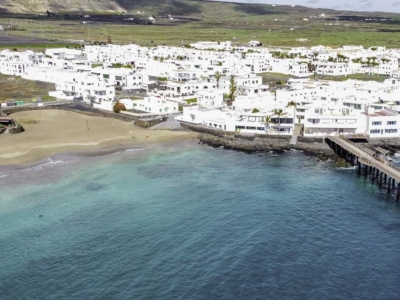 Leaving behind the stress at Playa de la Garita in Lanzarote