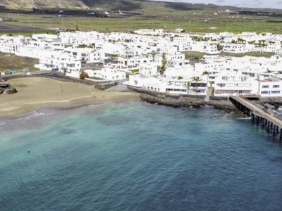 Dejar atrás el estrés en la Playa de la Garita en Lanzarote